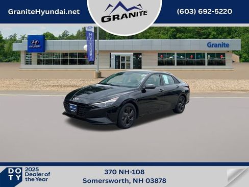 Certified 2021 Hyundai Elantra SEL w/ Convenience Package FWD image 1