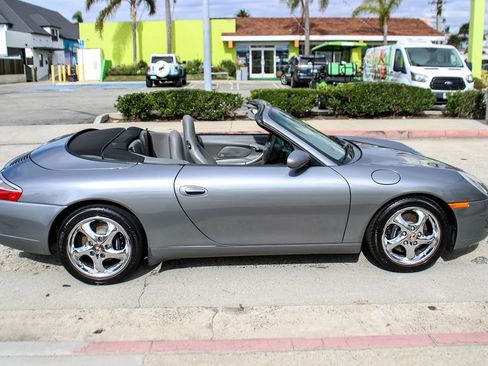 Used 2001 Porsche 911 Cabriolet image 7