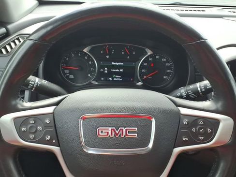 Certified 2022 GMC Terrain SLT w/ Infotainment Package II AWD/4WD image 24