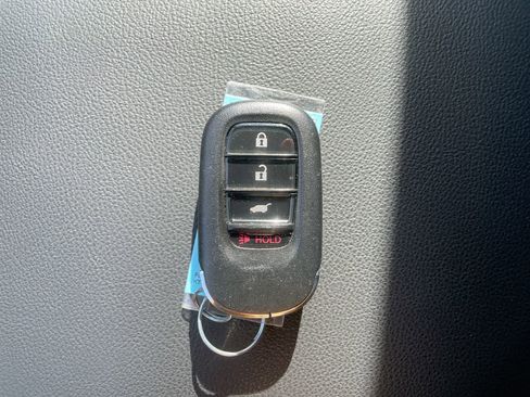 Certified 2025 Honda CR-V LX image 28