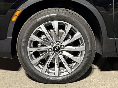 Used 2024 Chevrolet Blazer Premier w/ Enhanced Convenience Package image 37