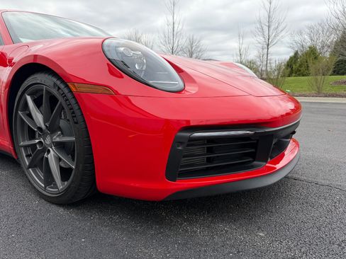 Used 2024 Porsche 911 Carrera T image 9