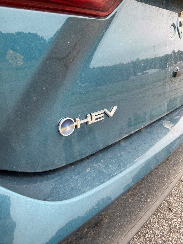 Used 2026 Toyota Camry SE FWD image 13