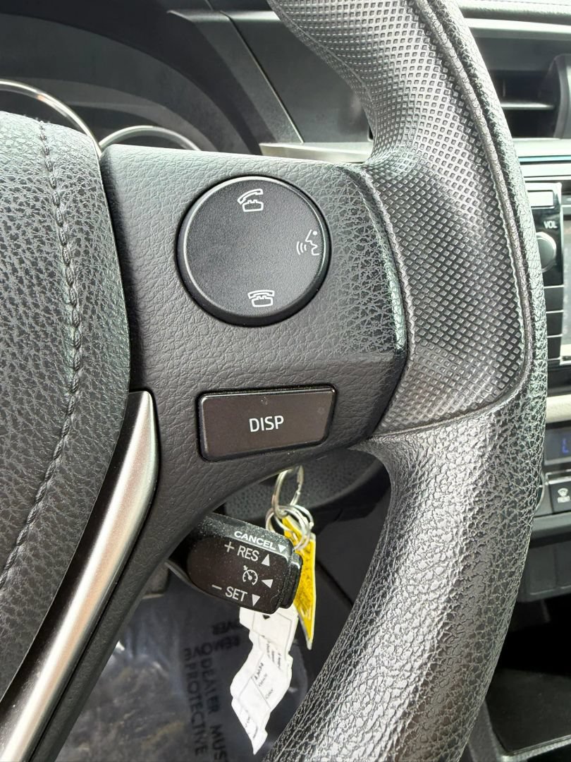 Used 2014 Toyota Corolla LE w/ Protection Package FWD image 20