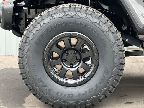 New 2026 Jeep Gladiator Rubicon image 24