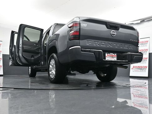 Used 2023 Nissan Frontier SV image 47