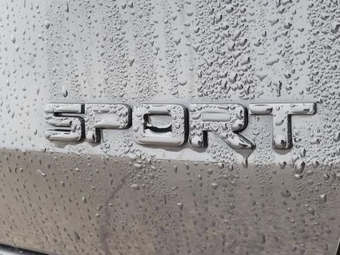 Used 2023 Honda HR-V Sport image 6