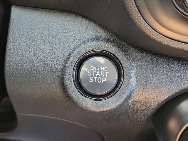 Certified 2024 Hyundai Venue SEL FWD image 10
