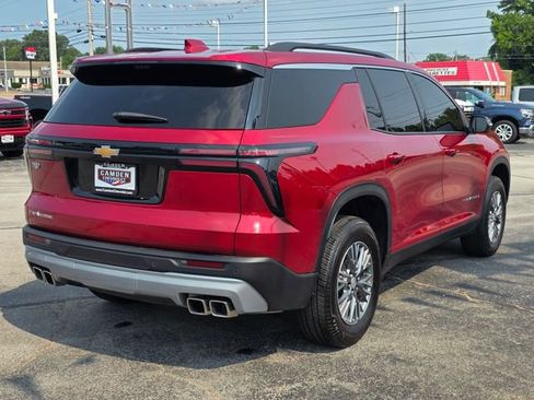 Used 2026 Chevrolet Traverse LT w/ Driver Confidence Package FWD image 15