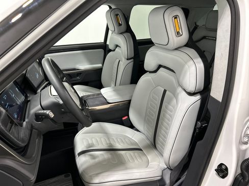 Used 2022 Rivian R1T Adventure AWD/4WD image 20