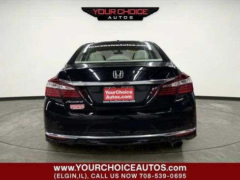 Used 2017 Honda Accord EX image 4