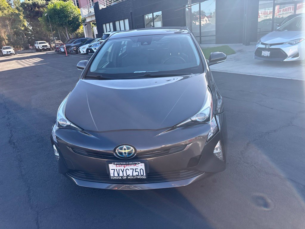 Used 2016 Toyota Prius Three Touring FWD image 9