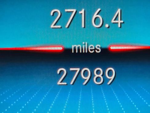 Used 2023 Mercedes-Benz GLE 350 4MATIC image 37