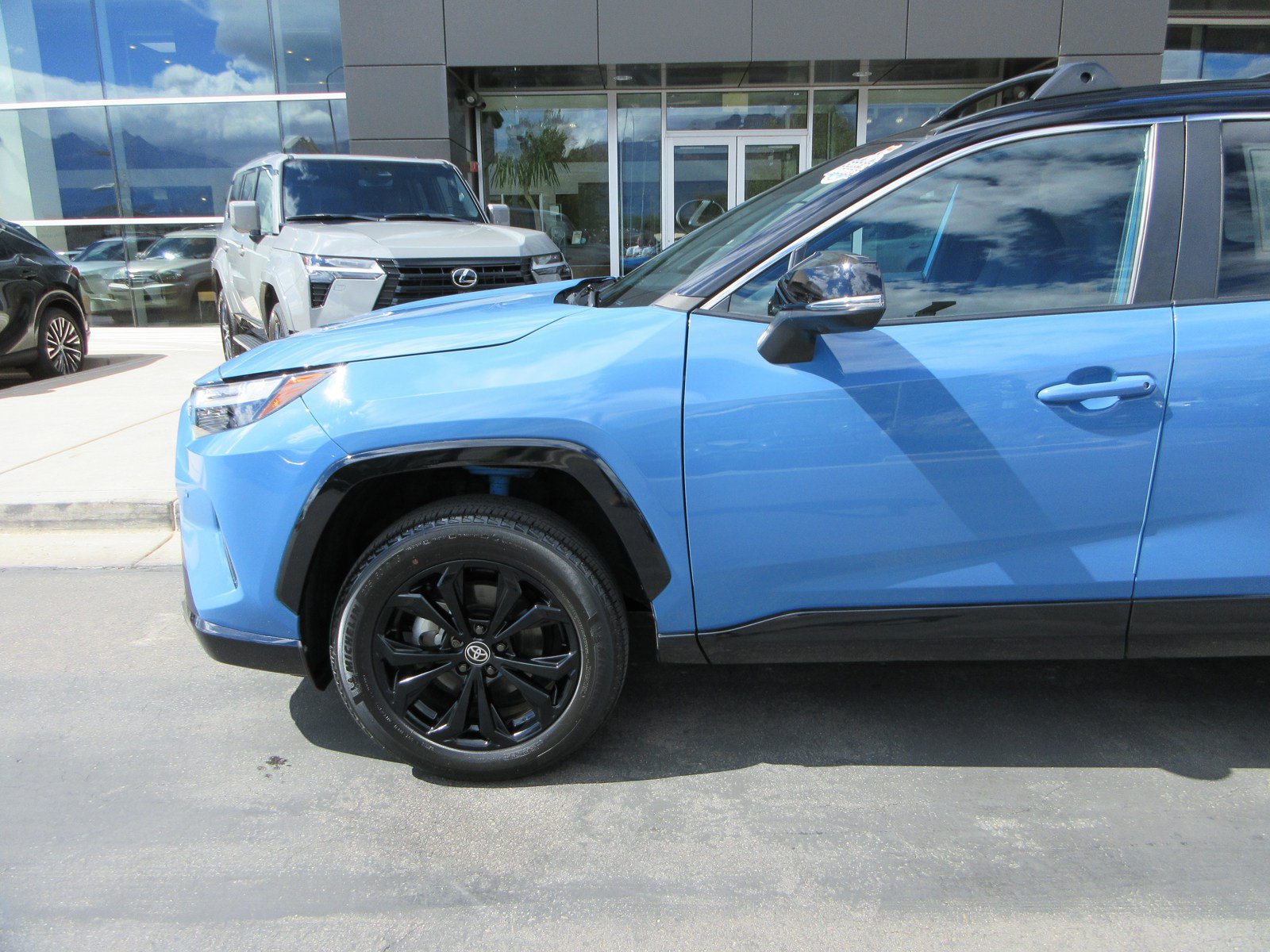 Used 2024 Toyota RAV4 XSE w/ Advanced Technology Package AWD/4WD image 2