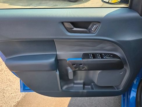 Used 2025 Ford Maverick Lobo AWD/4WD image 46