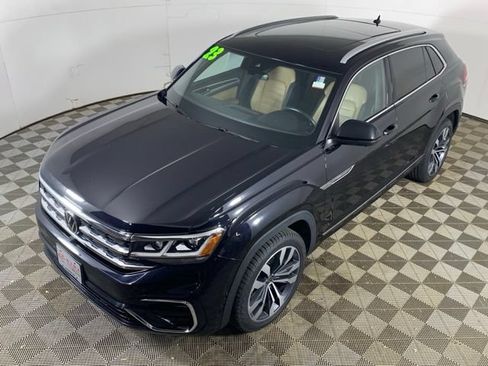 Used 2023 Volkswagen Atlas Cross Sport SEL Premium R-Line AWD/4WD image 17