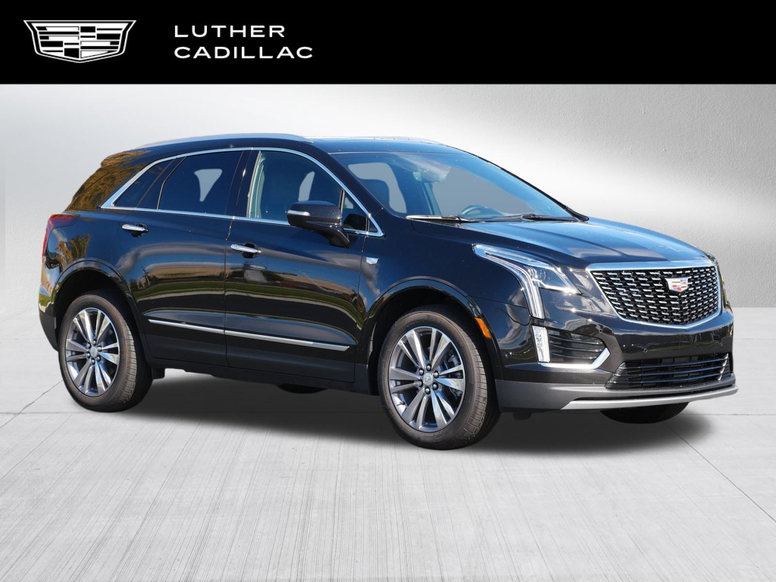 Used 2026 Cadillac XT5 Premium Luxury w/ LPO, Floor Liner Package AWD/4WD image 1