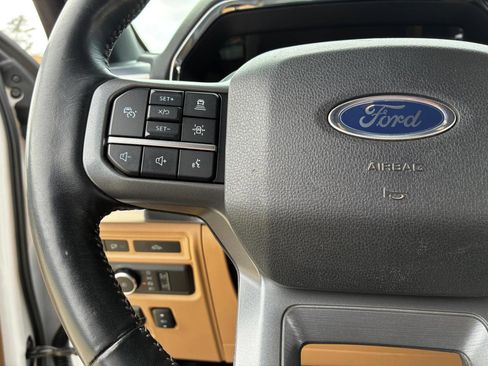 Used 2021 Ford F150 Lariat w/ Max Trailer Tow Package image 27