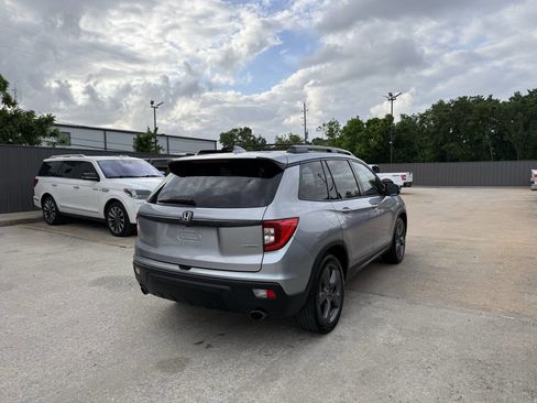 Used 2021 Honda Passport Touring image 5
