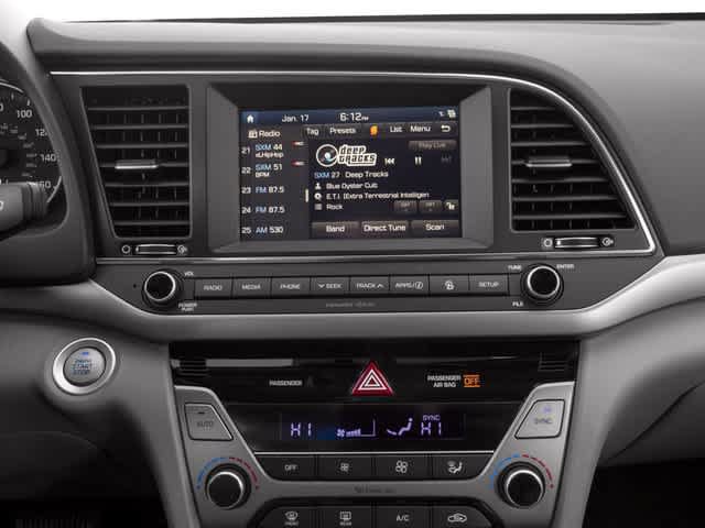 Used 2017 Hyundai Elantra Limited FWD image 13