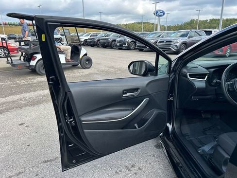 Used 2024 Toyota Corolla SE image 31