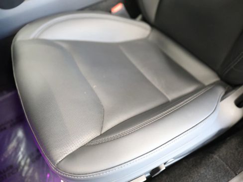 Used 2024 Tesla Model 3 Standard Range image 24