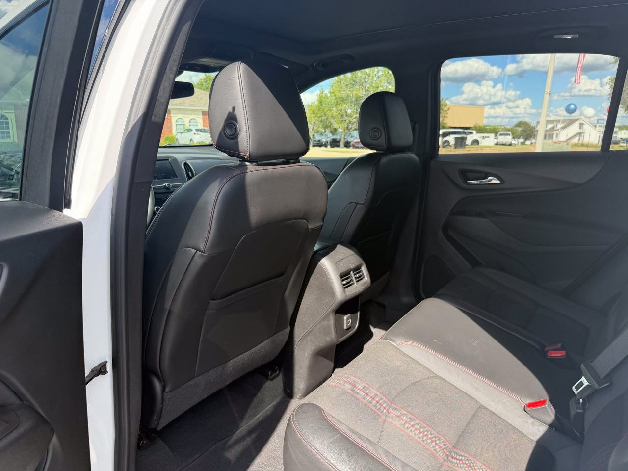 Used 2022 Chevrolet Equinox RS AWD/4WD image 15