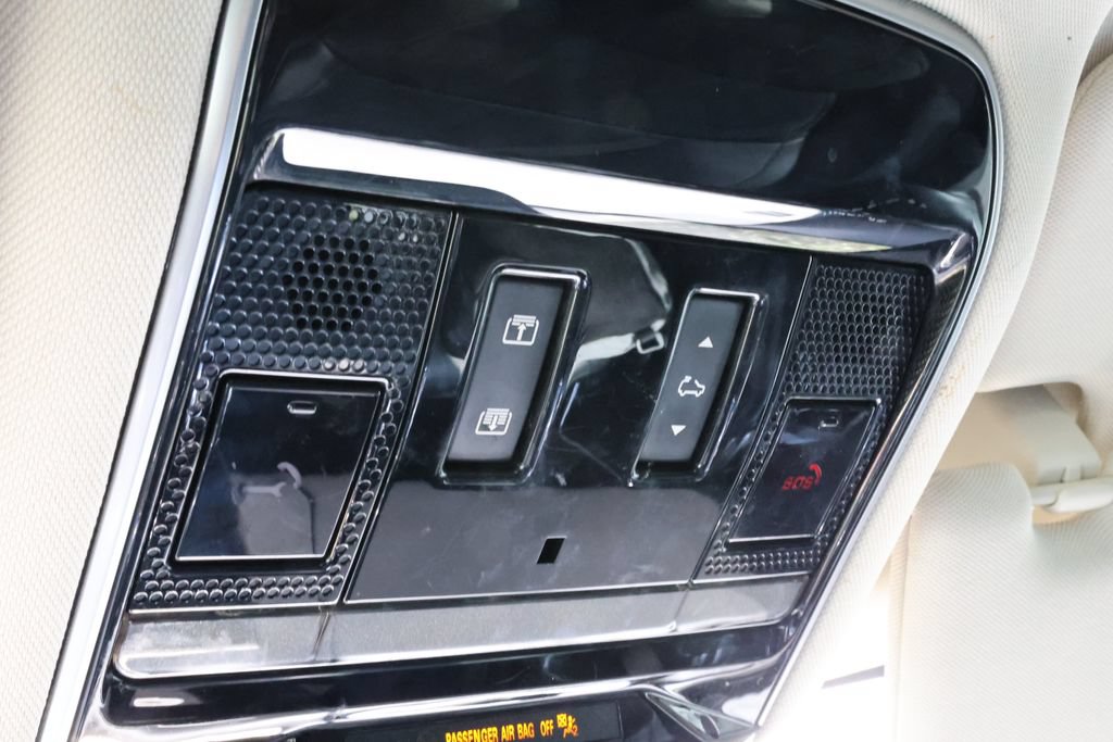 Certified 2023 Land Rover Range Rover SE AWD/4WD image 8