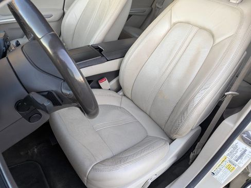 Used 2016 Lincoln MKZ w/ Equipment Group 300A Reserve image 9