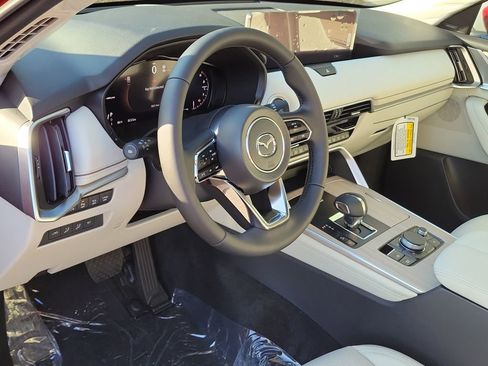 New 2026 MAZDA CX-90 3.3 Turbo w/ Premium Plus Pkg image 17