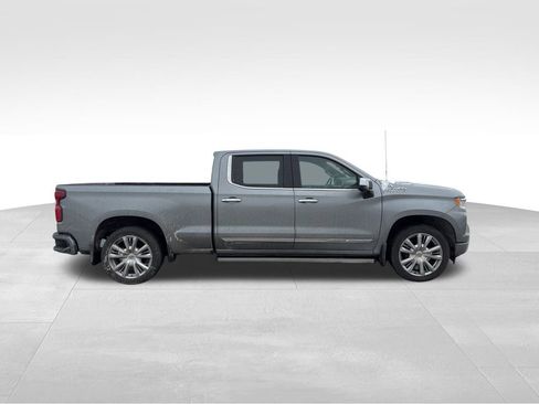 Used 2024 Chevrolet Silverado 1500 High Country w/ Technology Package image 11
