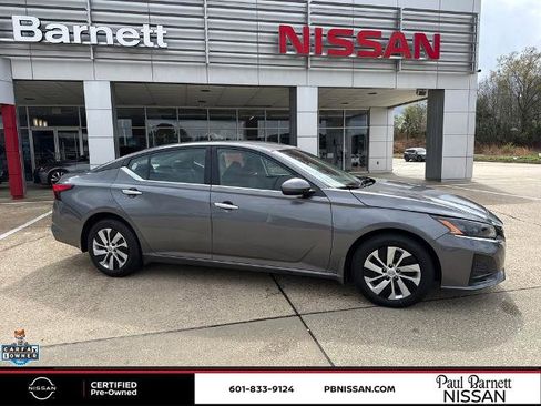 Certified 2023 Nissan Altima 2.5 S image 11