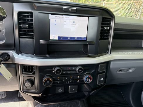 New 2026 Ford F250 XL w/ XL Driver Assist Package RWD image 25