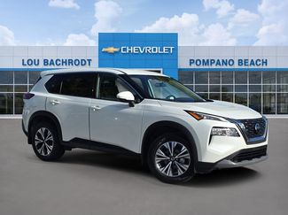 Used 2021 Nissan Rogue SV video 1