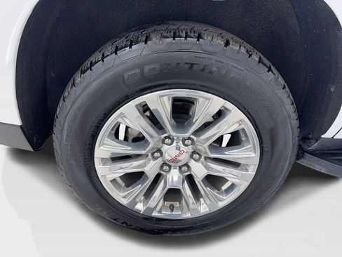 Used 2025 GMC Yukon Denali image 89