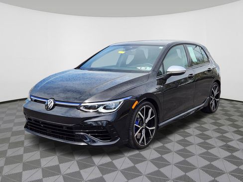 Certified 2024 Volkswagen Golf R AWD/4WD image 2