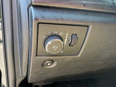 Used 2022 Jeep Grand Cherokee Laredo X AWD/4WD image 20
