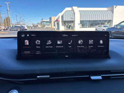 Used 2023 Genesis GV70 2.5T w/ Select Package image 23