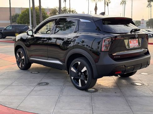 New 2026 Nissan Kicks SR image 5