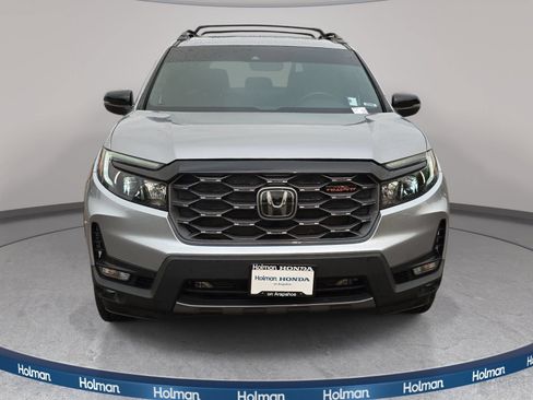 Used 2023 Honda Passport TrailSport image 3