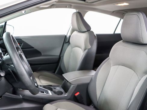 Used 2024 Subaru Crosstrek 2.0i Premium image 24