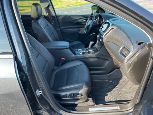 Used 2021 Chevrolet Equinox Premier FWD image 34