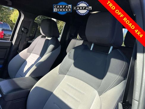 Used 2024 Toyota Tacoma TRD Off-Road image 22