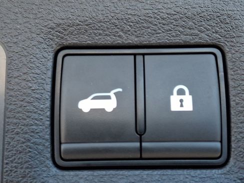 Certified 2025 INFINITI QX50 Sport image 32