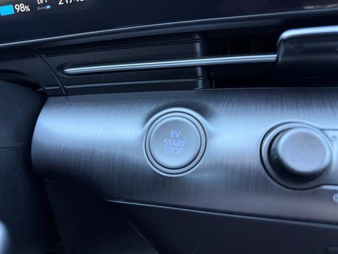 Used 2024 Hyundai Kona SEL image 22