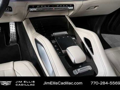 Used 2024 Mercedes-Benz GLS 63 AMG 4MATIC image 17