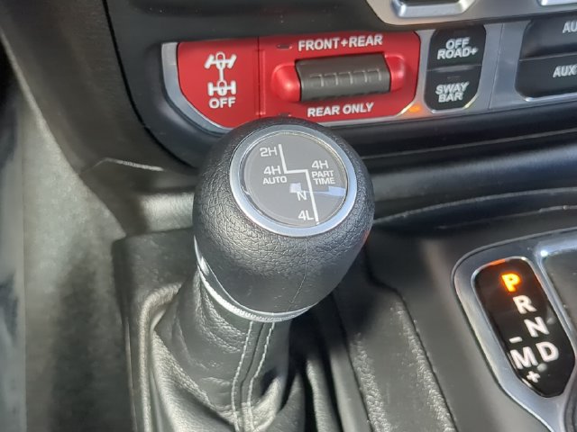 Used 2024 Jeep Wrangler Unlimited Rubicon 4xe AWD/4WD image 27