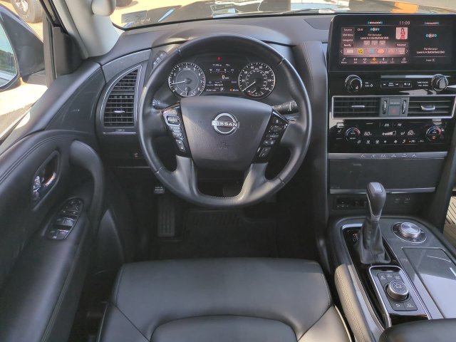 Used 2023 Nissan Armada SV w/ Cargo Package AWD/4WD image 16