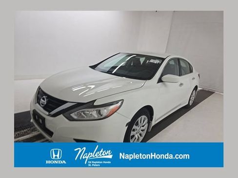 Used 2018 Nissan Altima 2.5 S w/ S Convenience Package FWD image 1