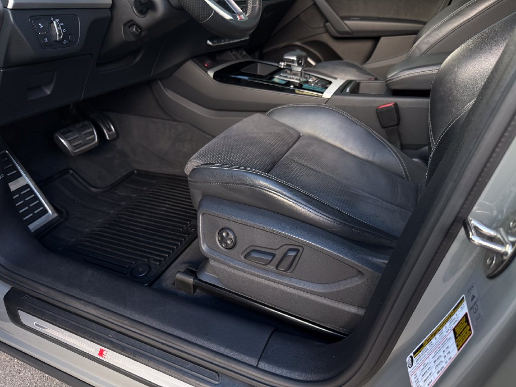 Used 2021 Audi SQ5 Premium AWD/4WD image 17